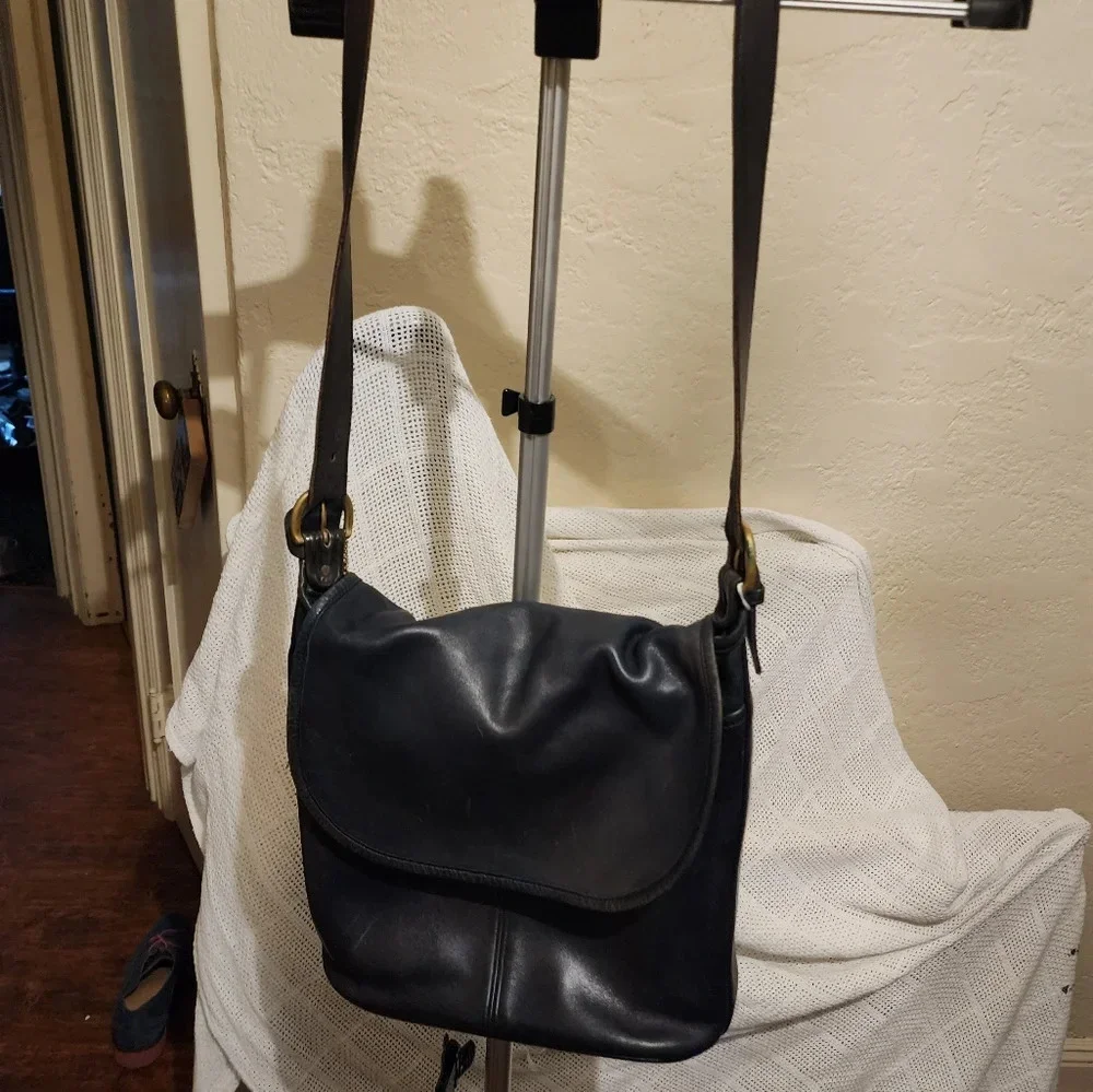 Vintage Coach Whitney Shoulder bag